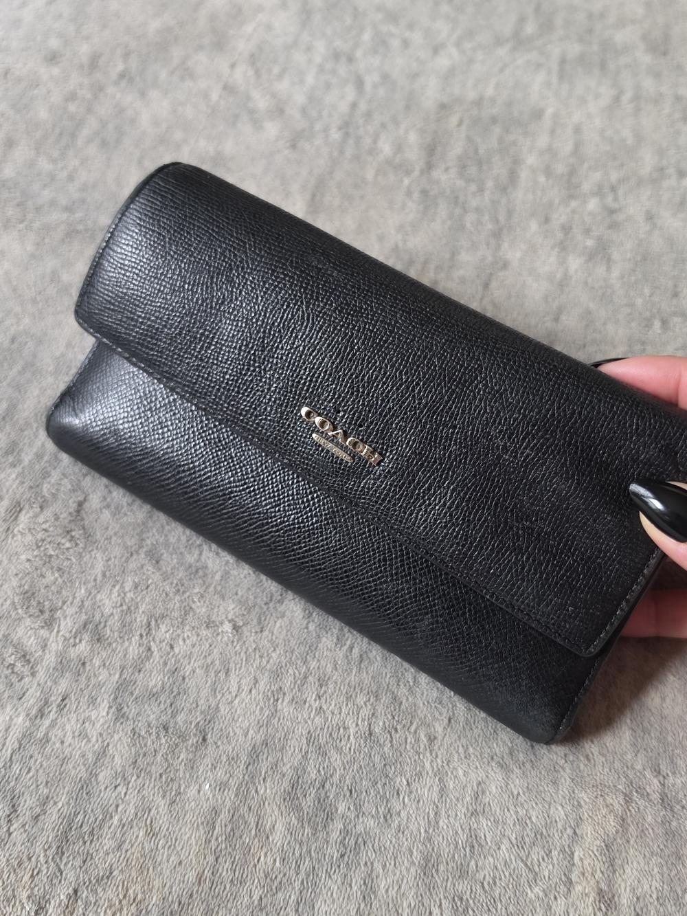 Coach Black Pebbled Leather Wallet Floral Interior
